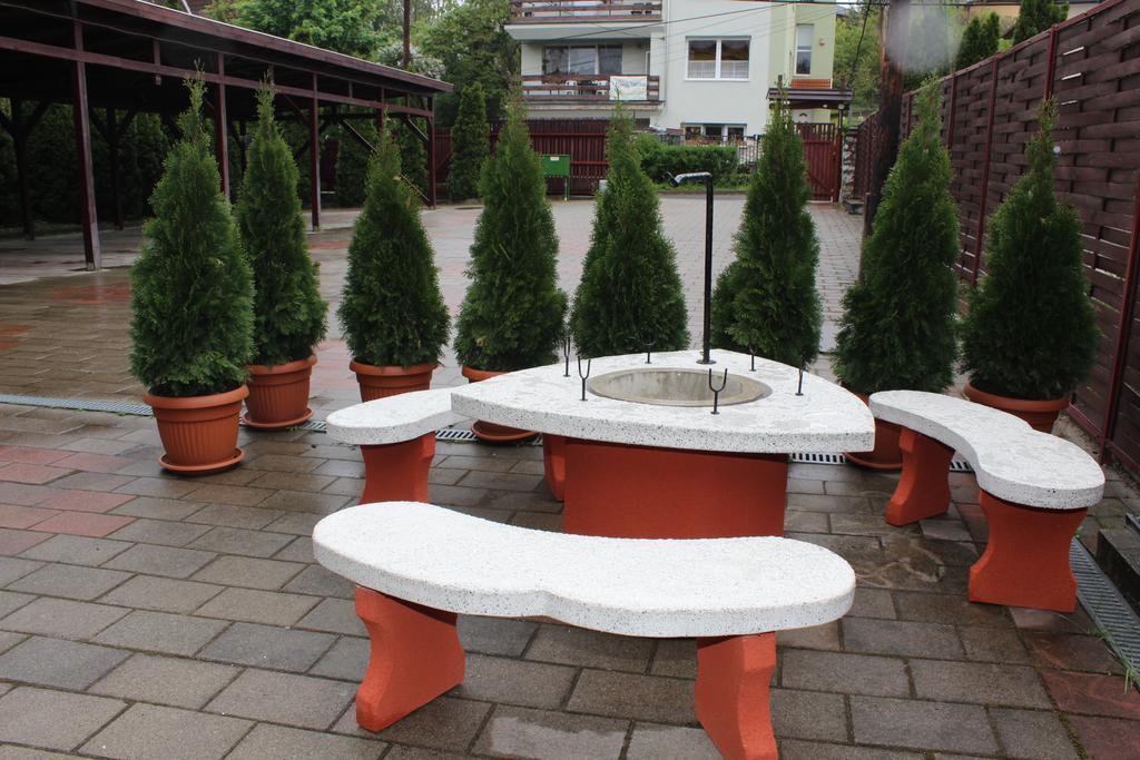Abigél Vendégház Miskolc Exterior foto